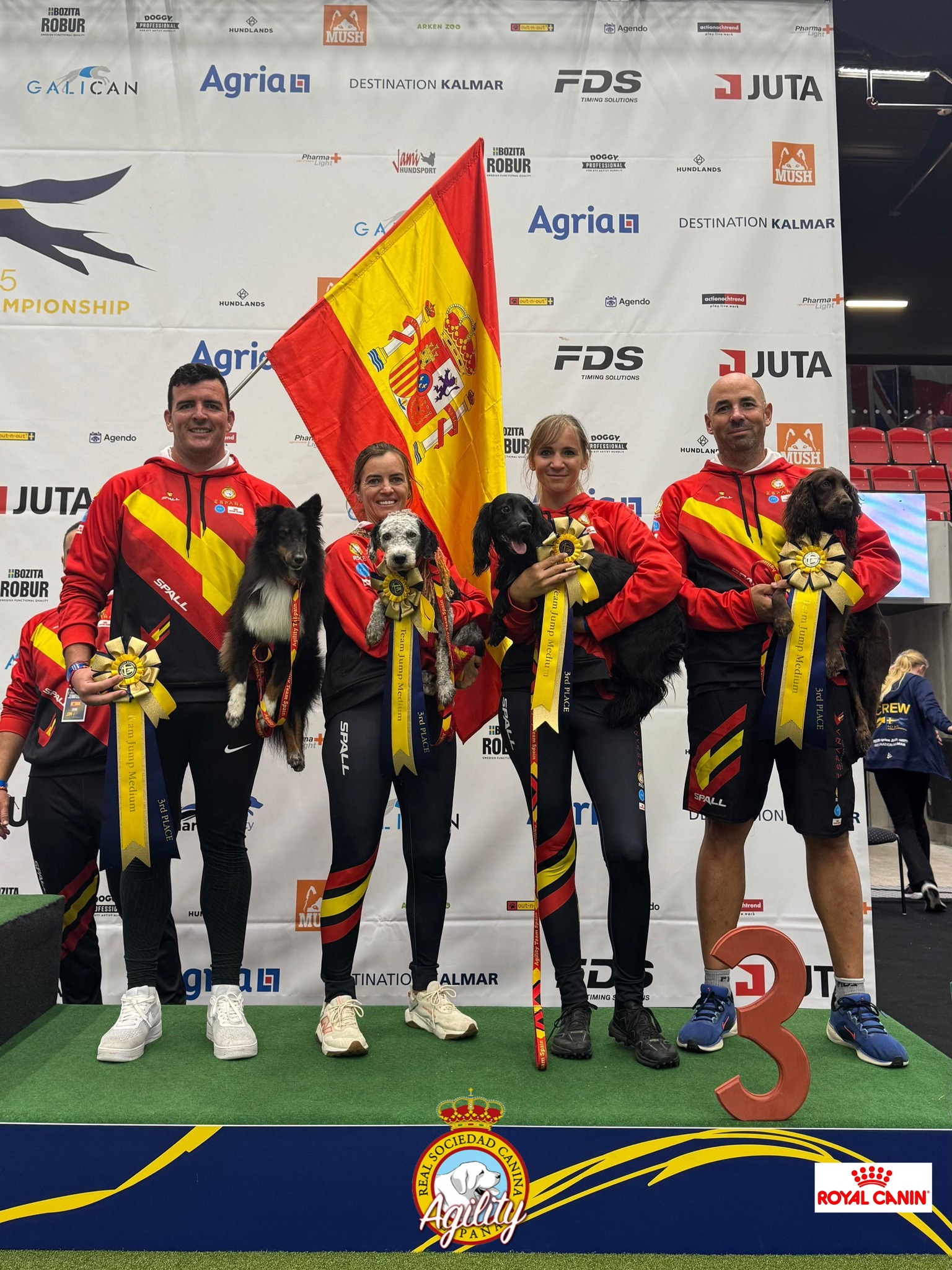 Campeones del mundo (M) Campeones del mundo (M)